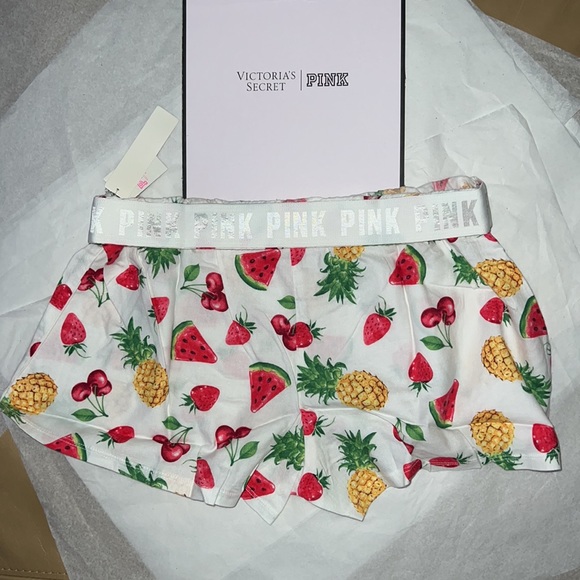 (XS) Victoria’s Secret Pajama Sleep Short - Picture 1 of 12